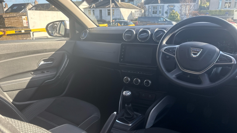 Dacia Duster 1.0 TCe 100 Prestige 5dr Bi Fuel Estate